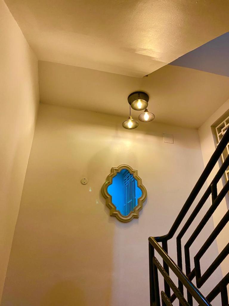 Nimaro Courts Hotel Ентебе Екстериор снимка